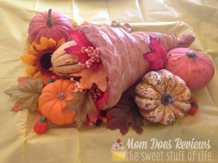 How to make a cornucopia decoration