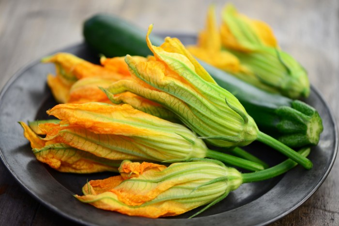 How to cook zucchini flowers italian style